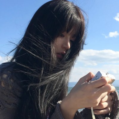 三姐妹的故事 封面